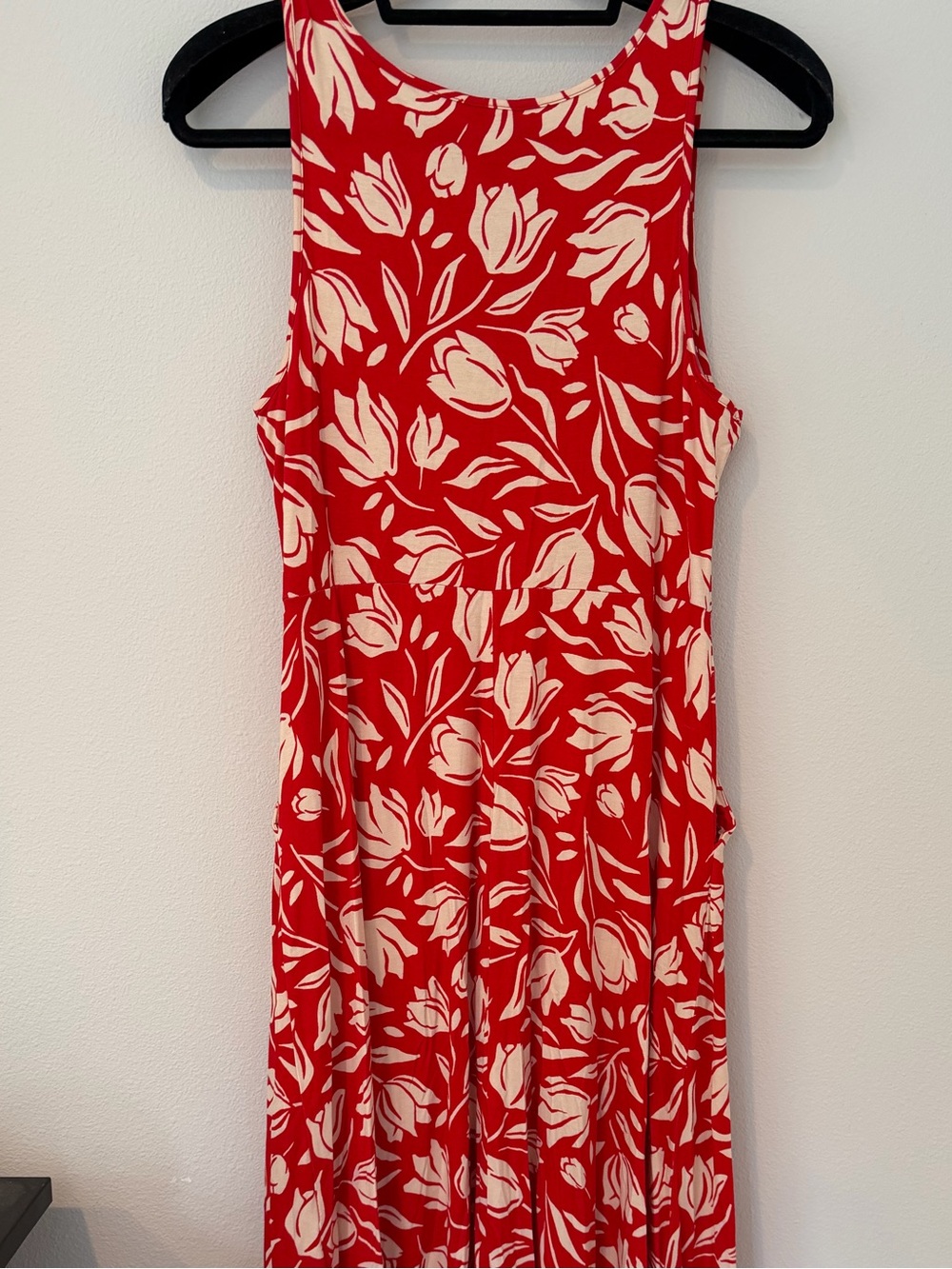 Cabi Dress, Small Red and Bone Floral, Never Worn Tearoom dress - Picture 7 of 9